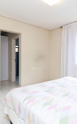 Casa à venda com 191m², 4 quartos e 4 vagas Casa à venda com 191m², 4 quartos e 4 vagasSuíte