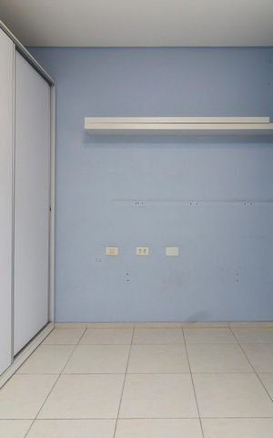 Casa à venda com 191m², 4 quartos e 4 vagas Casa à venda com 191m², 4 quartos e 4 vagasQuarto 2
