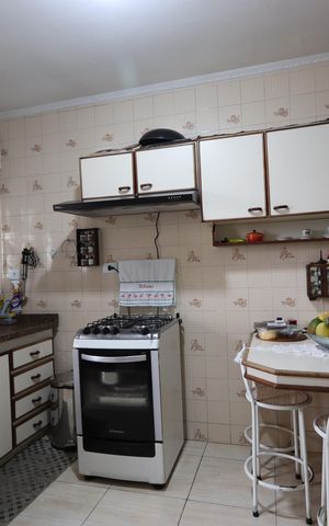 Casa para alugar com 250m², 4 quartos e 1 vagaCozinha