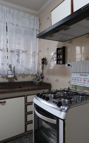 Casa para alugar com 250m², 4 quartos e 1 vagaCozinha