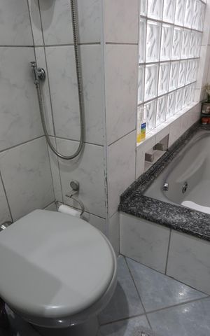 Casa para alugar com 250m², 4 quartos e 1 vagaBanheiro Social