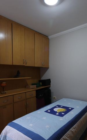 Casa para alugar com 250m², 4 quartos e 1 vagaEscritório