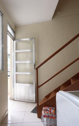 Casa para alugar com 250m², 4 quartos e 1 vagaÁrea de Serviço 1