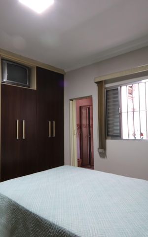 Casa para alugar com 250m², 4 quartos e 1 vagaSuíte