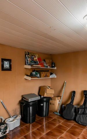 Casa à venda com 125m², 4 quartos e 2 vagas Casa à venda com 125m², 4 quartos e 2 vagasQuarto de Serviço