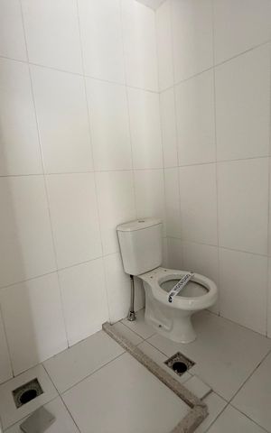 Apartamento à venda com 229m², 4 quartos e 3 vagasBanheiro 4