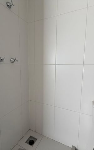 Apartamento à venda com 229m², 4 quartos e 3 vagasBanheiro 4