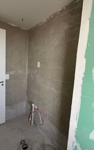 Apartamento à venda com 229m², 4 quartos e 3 vagasBanheiro 3