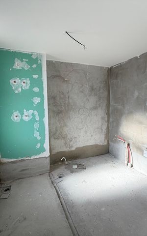 Apartamento à venda com 229m², 4 quartos e 3 vagasBanheiro 2