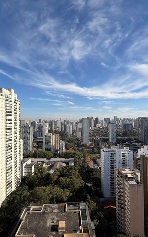 Apartamento à venda com 229m², 4 quartos e 3 vagasQuarto 3