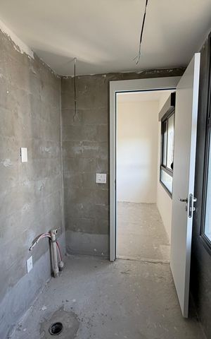 Apartamento à venda com 229m², 4 quartos e 3 vagasBanheiro 2