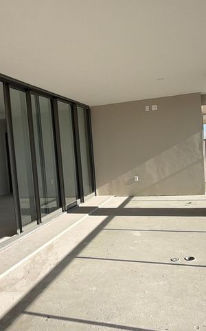 Apartamento à venda com 229m², 4 quartos e 3 vagasVaranda
