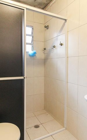 Casa à venda com 88m², 2 quartos e 1 vaga Casa à venda com 88m², 2 quartos e 1 vagaBanheiro