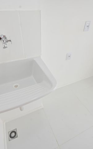 Apartamento para alugar com 42m², 2 quartos e 1 vaga Apartamento para alugar com 42m², 2 quartos e 1 vagaÁrea de Serviço