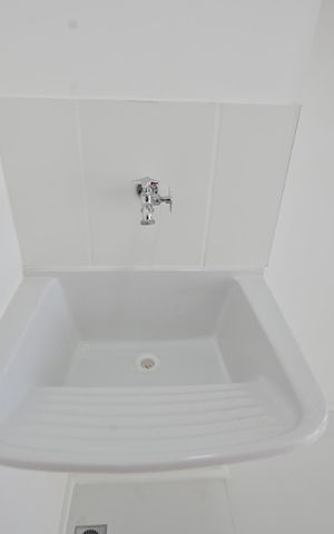 Apartamento para alugar com 42m², 2 quartos e 1 vaga Apartamento para alugar com 42m², 2 quartos e 1 vagaÁrea de Serviço