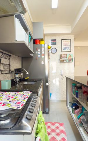 Apartamento à venda com 55m², 2 quartos e 1 vaga Apartamento à venda com 55m², 2 quartos e 1 vagaCozinha e Área de Serviço