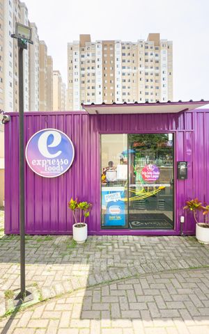 Apartamento à venda com 55m², 2 quartos e 1 vaga Apartamento à venda com 55m², 2 quartos e 1 vagaMercadinho