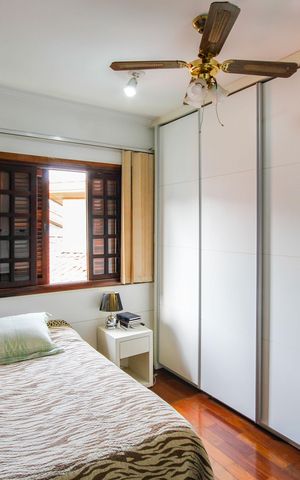 Casa para alugar com 400m², 4 quartos e 8 vagas Casa para alugar com 400m², 4 quartos e 8 vagasQuarto