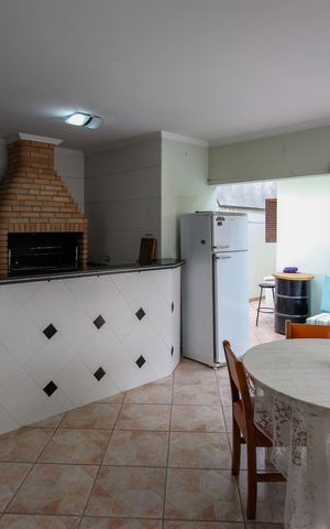 Casa para alugar com 400m², 4 quartos e 8 vagas Casa para alugar com 400m², 4 quartos e 8 vagasEspaço Gourmet