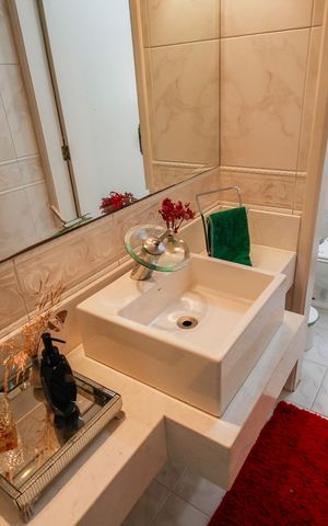 Casa para alugar com 400m², 4 quartos e 8 vagas Casa para alugar com 400m², 4 quartos e 8 vagasLavabo 2