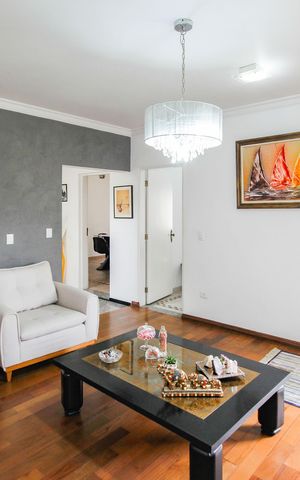 Casa para alugar com 400m², 4 quartos e 8 vagas Casa para alugar com 400m², 4 quartos e 8 vagasSala 1