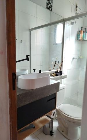 Apartamento à venda com 65m², 2 quartos e 1 vaga Apartamento à venda com 65m², 2 quartos e 1 vagaBanheiro