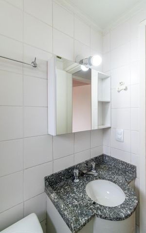 Apartamento para alugar com 56m², 2 quartos e 1 vaga Apartamento para alugar com 56m², 2 quartos e 1 vagaBanheiro Social