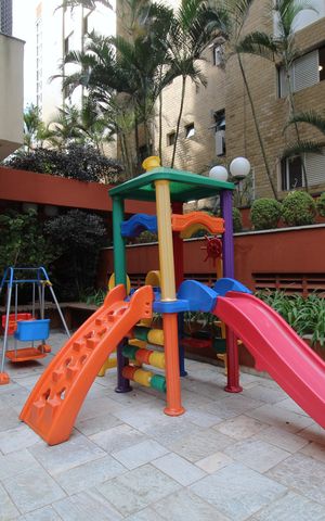 Apartamento à venda com 120m², 3 quartos e 2 vagasÁrea Comum - Playground
