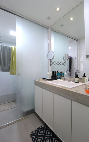 Apartamento à venda com 120m², 3 quartos e 2 vagasBanheiro da Suíte