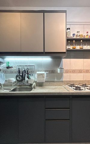 Apartamento à venda com 42m², 1 quarto e 1 vaga Apartamento à venda com 42m², 1 quarto e 1 vagaCozinha e Área de Serviço