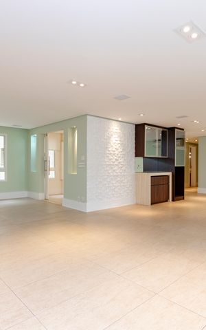 Apartamento para alugar com 317m², 4 quartos e 4 vagas Apartamento para alugar com 317m², 4 quartos e 4 vagasSala