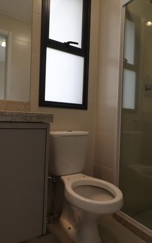Apartamento para alugar com 126m², 3 quartos e 2 vagas Apartamento para alugar com 126m², 3 quartos e 2 vagasBanheiro da Suíte 2