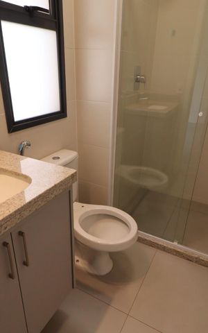 Apartamento para alugar com 126m², 3 quartos e 2 vagas Apartamento para alugar com 126m², 3 quartos e 2 vagasBanheiro da Suíte 1