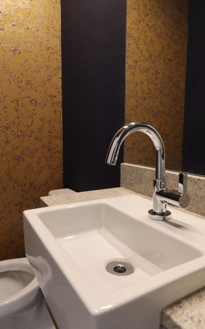Apartamento para alugar com 126m², 3 quartos e 2 vagas Apartamento para alugar com 126m², 3 quartos e 2 vagasLavabo