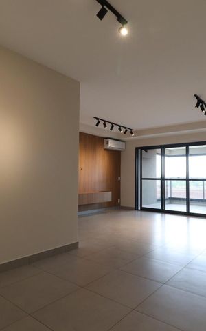 Apartamento para alugar com 126m², 3 quartos e 2 vagas Apartamento para alugar com 126m², 3 quartos e 2 vagasSala