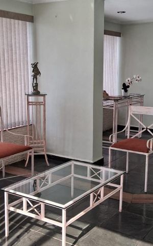 Apartamento para alugar com 62m², 2 quartos e 1 vaga Apartamento para alugar com 62m², 2 quartos e 1 vagaHall de Entrada