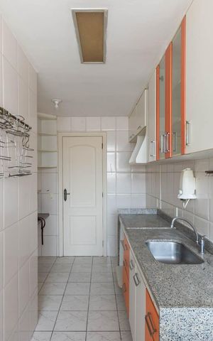 Apartamento para alugar com 139m², 3 quartos e 2 vagasCozinha