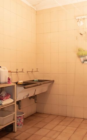 Casa à venda com 250m², 3 quartos e 3 vagasÁrea de Serviço