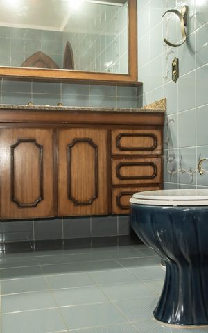 Casa à venda com 250m², 3 quartos e 3 vagasBanheiro da Suíte