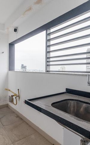 Apartamento à venda com 191m², 3 quartos e 3 vagasÁrea de Serviço