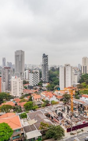Apartamento à venda com 191m², 3 quartos e 3 vagasVista