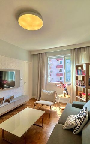 Apartamento à venda com 82m², 2 quartos e sem vaga Apartamento à venda com 82m², 2 quartos e sem vagaSala