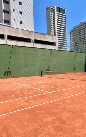 Apartamento à venda com 288m², 4 quartos e 6 vagas Apartamento à venda com 288m², 4 quartos e 6 vagasÁrea comum