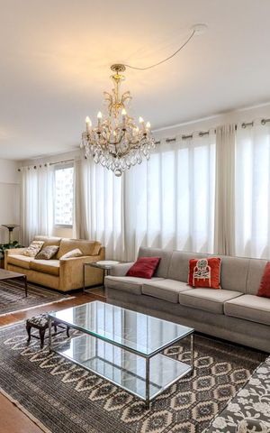 Apartamento para alugar com 166m², 3 quartos e 2 vagas Apartamento para alugar com 166m², 3 quartos e 2 vagasSala de Estar