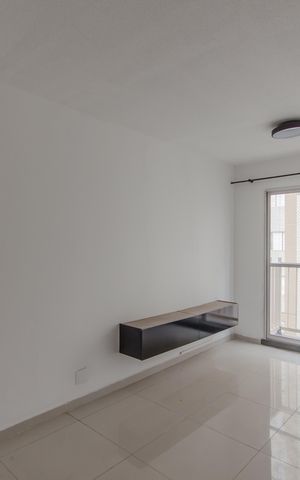 Apartamento à venda com 50m², 2 quartos e 1 vaga Apartamento à venda com 50m², 2 quartos e 1 vagaSala