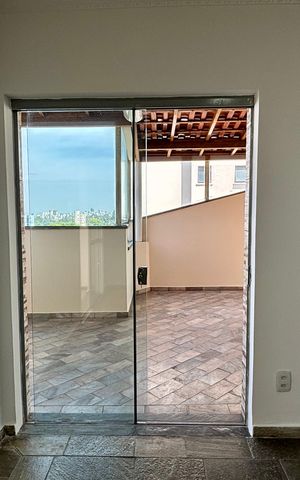 Apartamento à venda com 178m², 4 quartos e 3 vagas Apartamento à venda com 178m², 4 quartos e 3 vagasCobertura