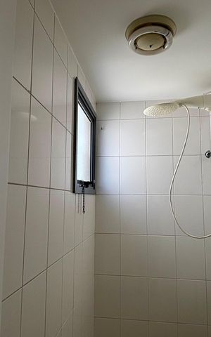 Apartamento à venda com 178m², 4 quartos e 3 vagas Apartamento à venda com 178m², 4 quartos e 3 vagasBanheiro de serviço