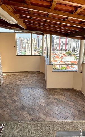 Apartamento à venda com 178m², 4 quartos e 3 vagas Apartamento à venda com 178m², 4 quartos e 3 vagasCobertura