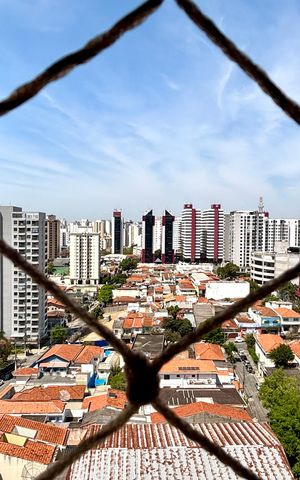 Apartamento à venda com 178m², 4 quartos e 3 vagas Apartamento à venda com 178m², 4 quartos e 3 vagasQuarto 2