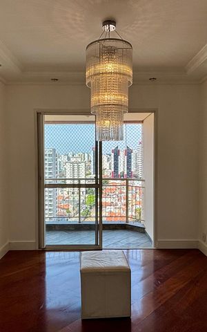 Apartamento à venda com 178m², 4 quartos e 3 vagas Apartamento à venda com 178m², 4 quartos e 3 vagasSala